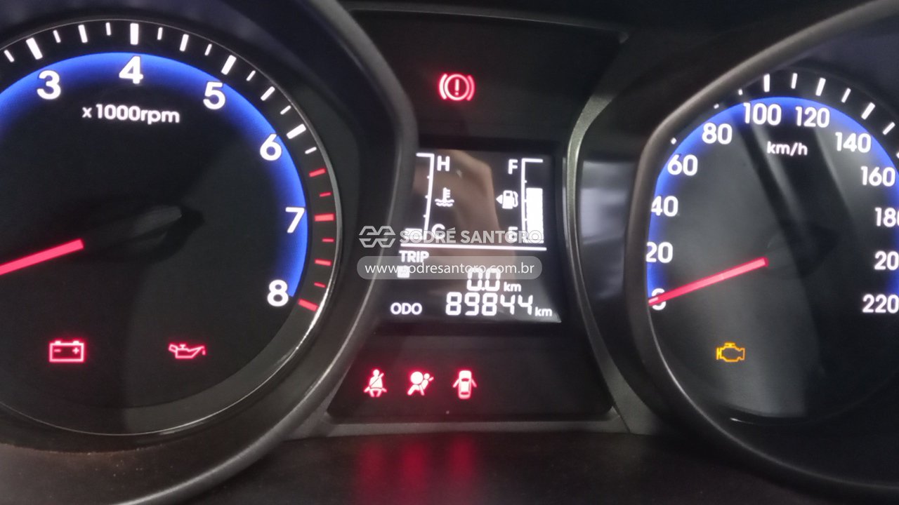Hyundai Hb20s 1.6a Prem - 2015/2015 — foto 7 de 12