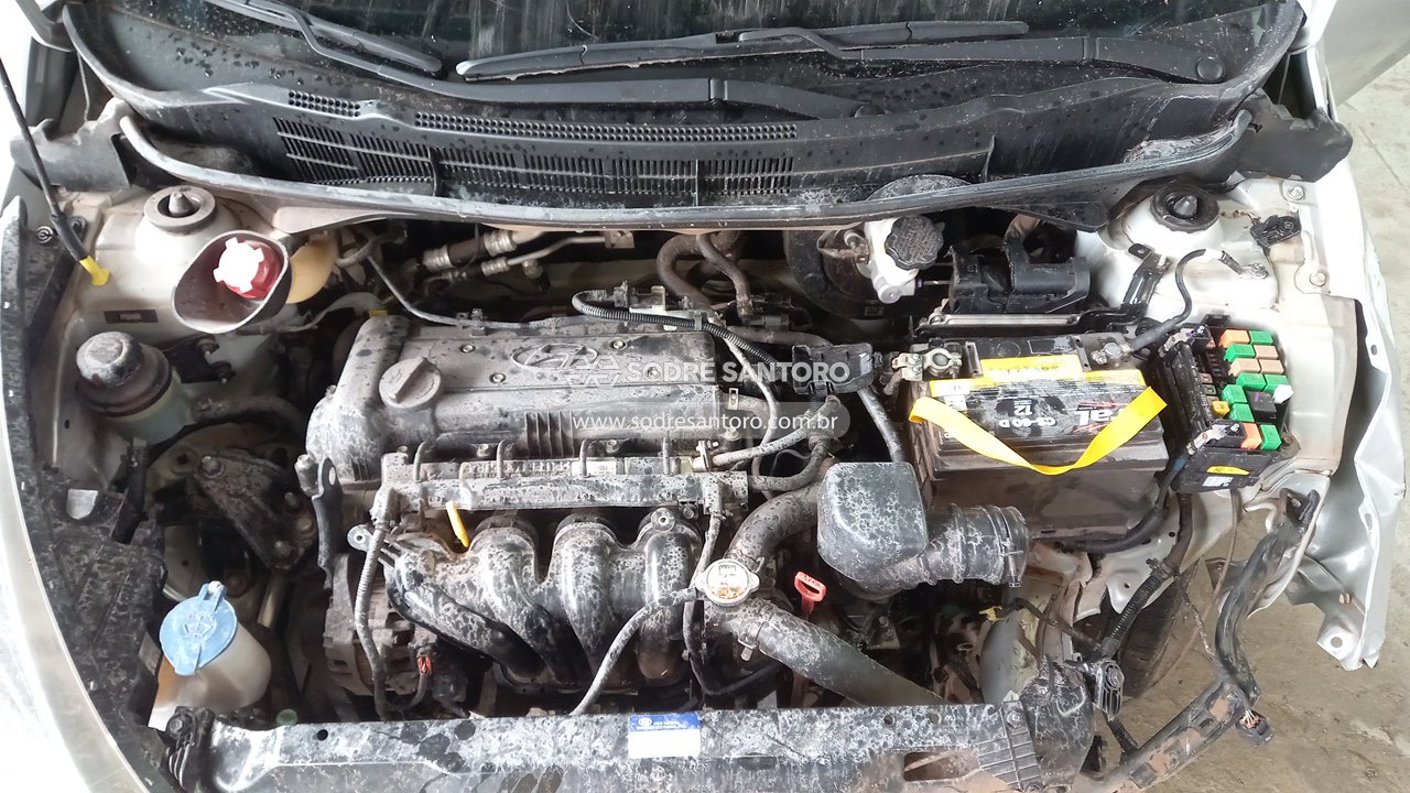 Hyundai Hb20s 1.6a Prem - 2015/2015 — foto 5 de 12