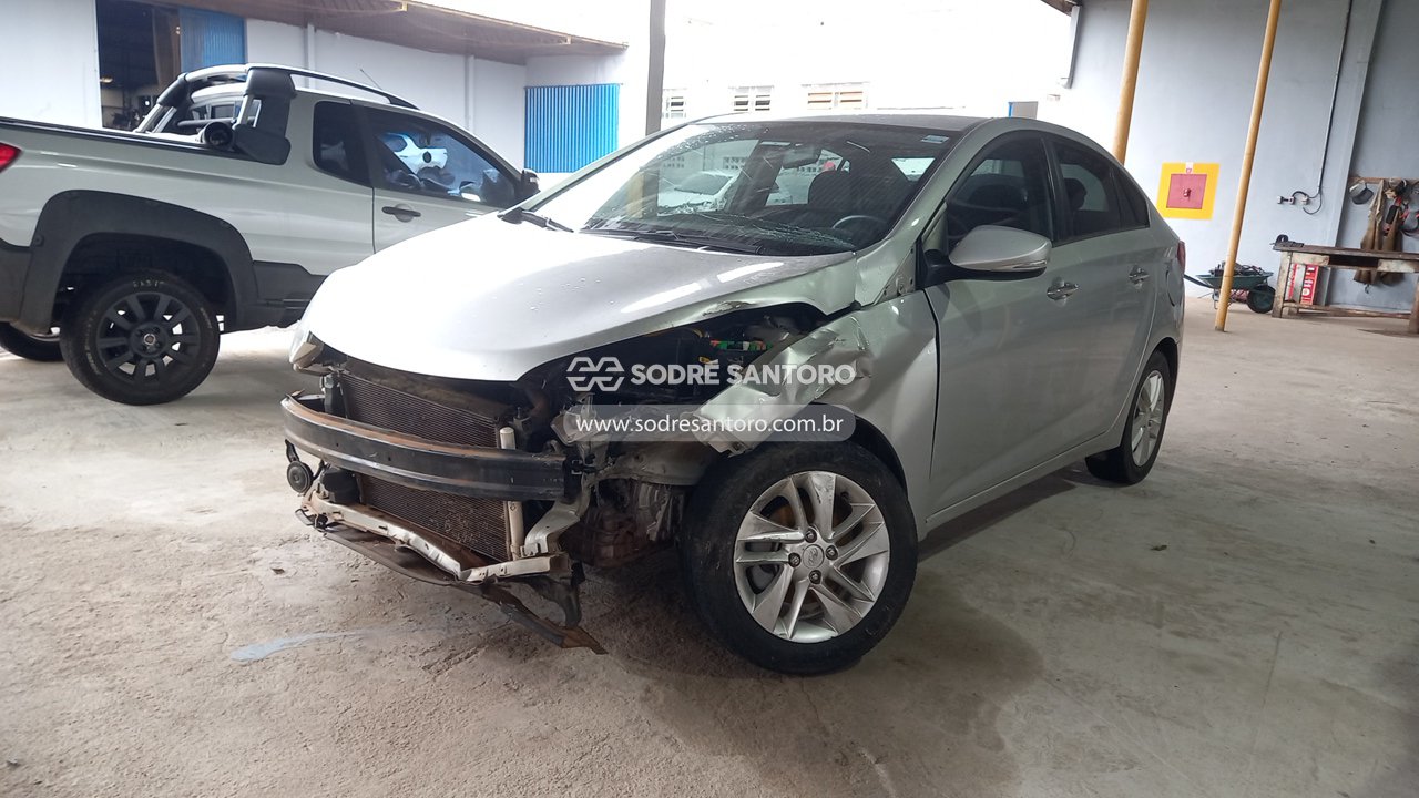 Hyundai Hb20s 1.6a Prem - 2015/2015 — foto 3 de 12