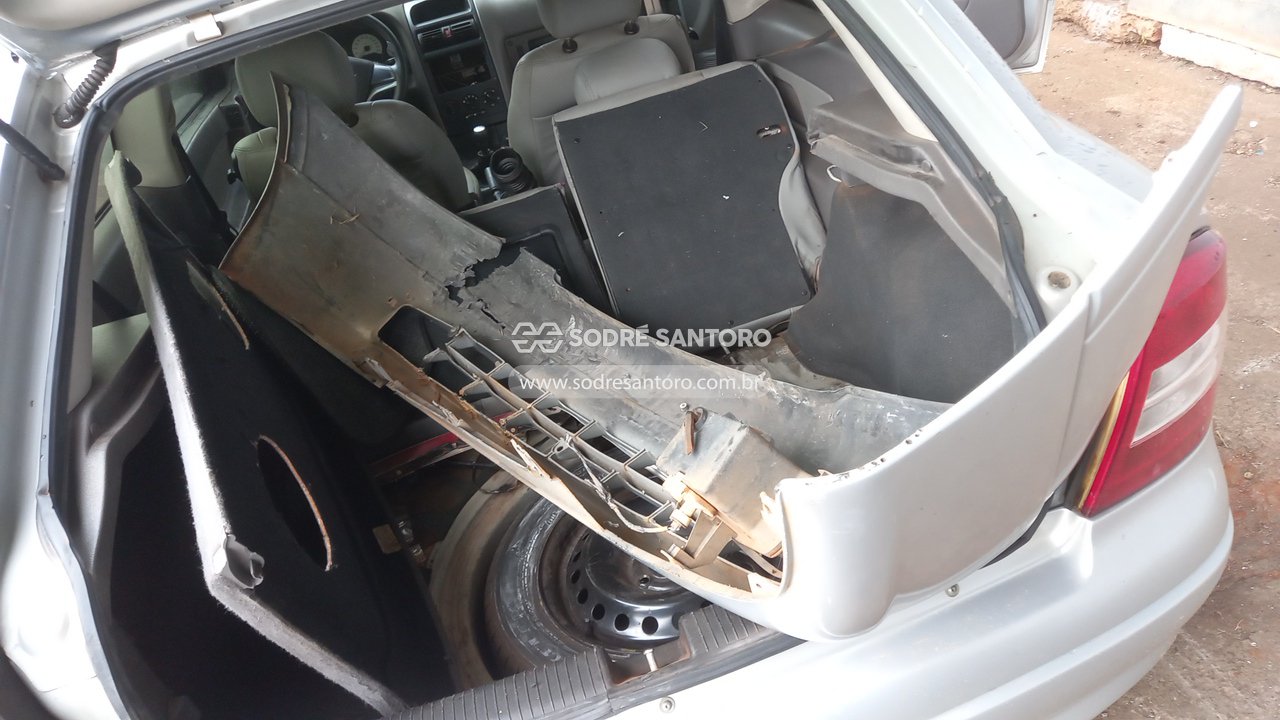 Chevrolet Astra Sunny - 2002/2002 — foto 11 de 12