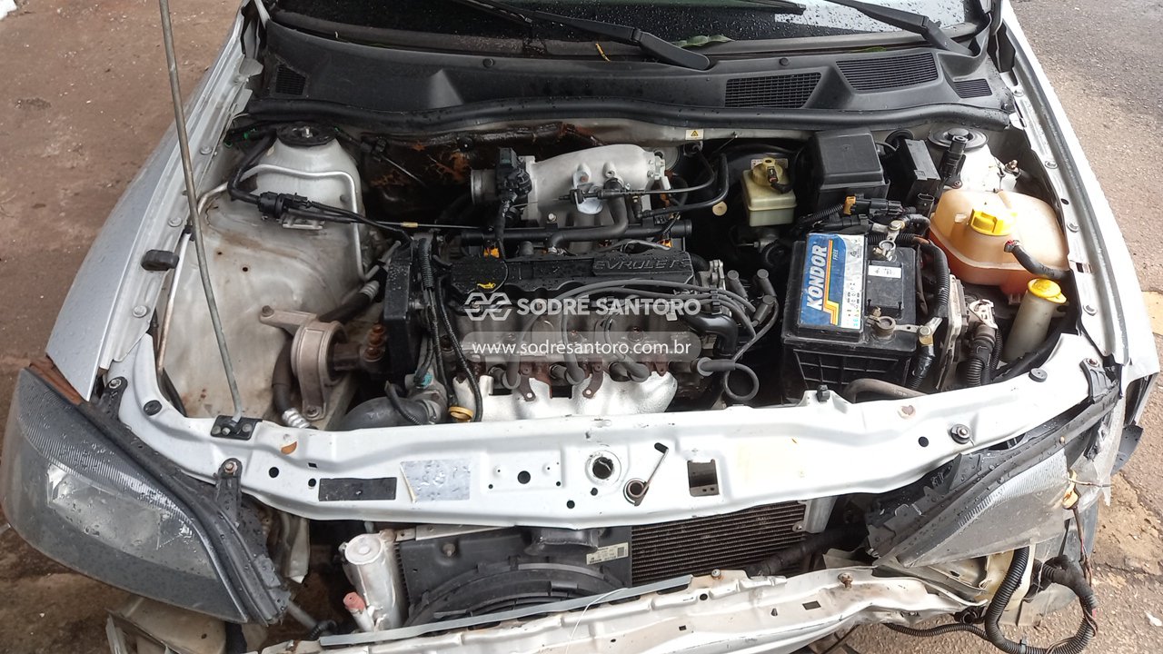 Chevrolet Astra Sunny - 2002/2002 — foto 5 de 12