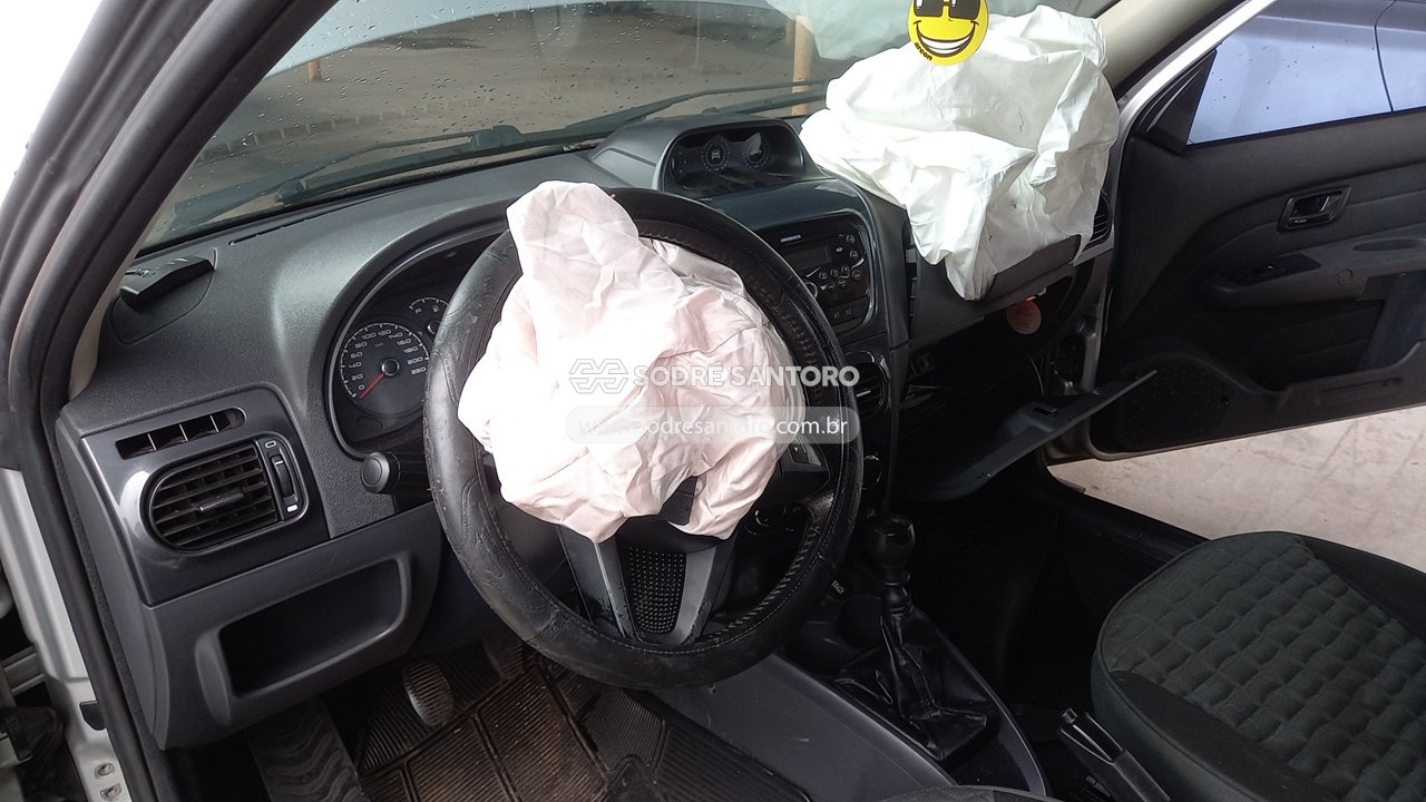 Fiat Strada Advent Flex - 2015/2015 — foto 6 de 12