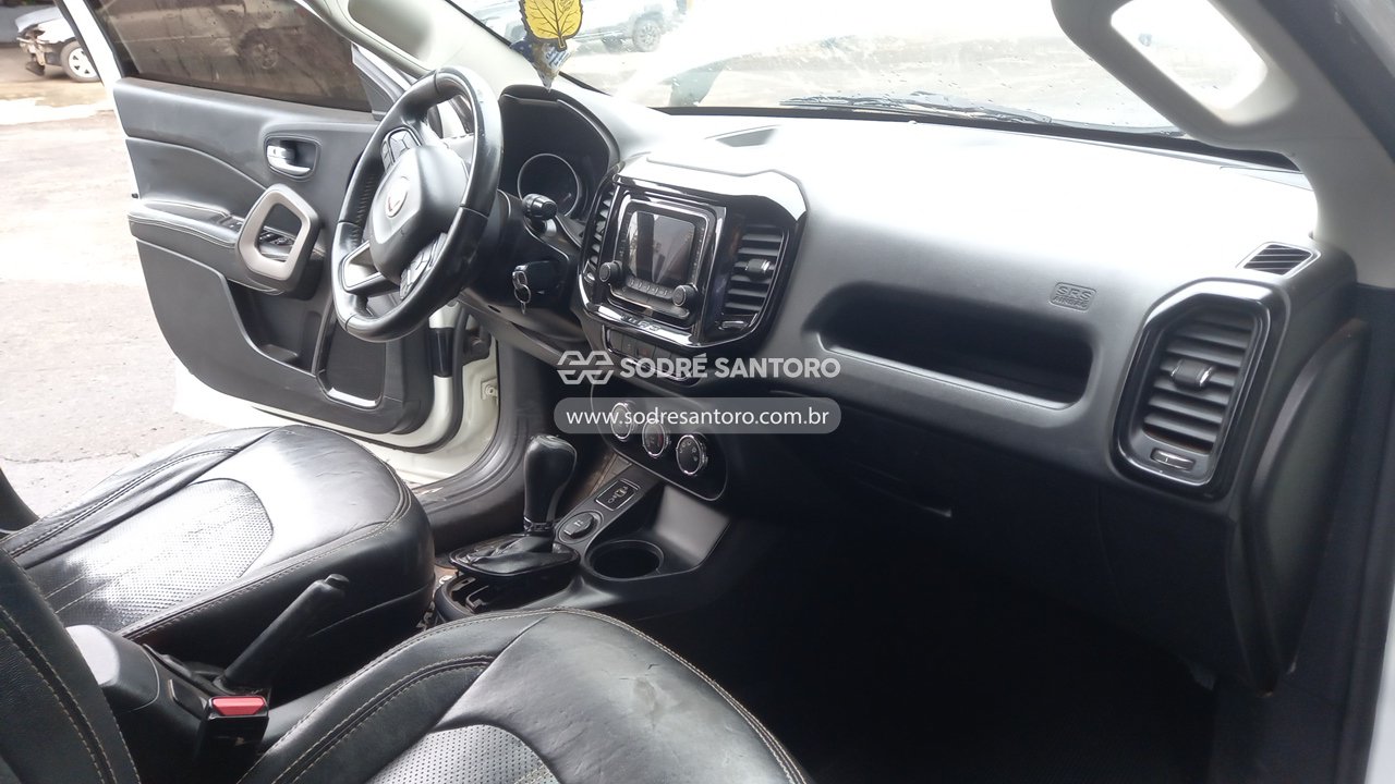 Fiat Toro Freedom AT - 2016/2017 — foto 8 de 12