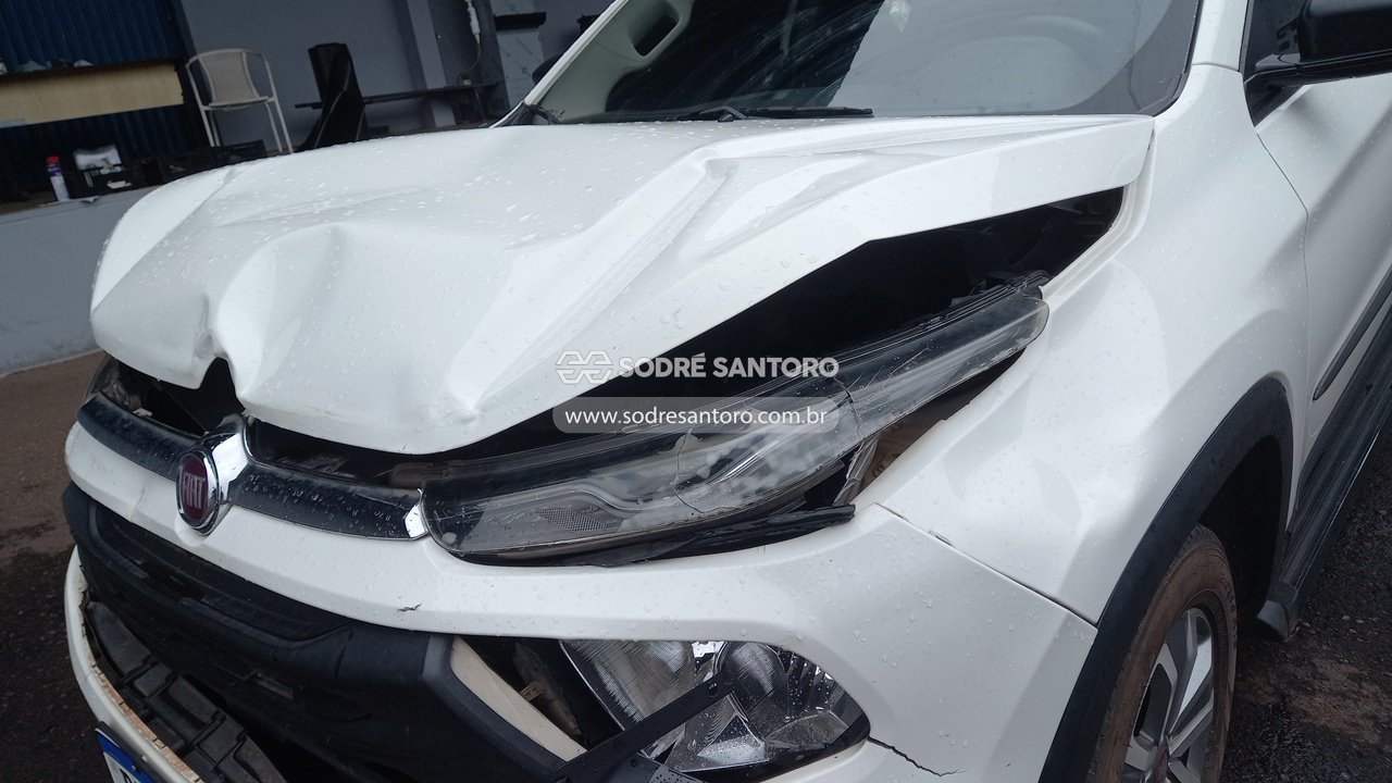Fiat Toro Freedom AT - 2016/2017 — foto 11 de 12