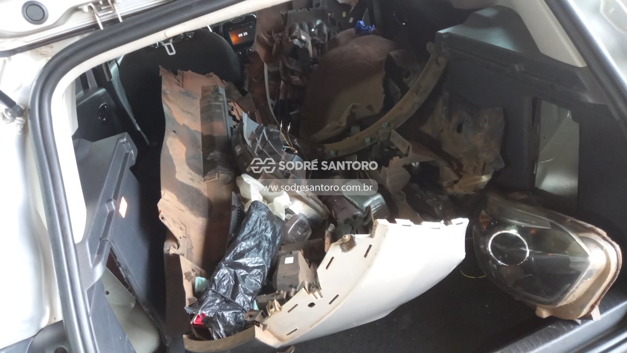 Renault Captur Zen 16a - 2017/2018 — foto 12 de 12
