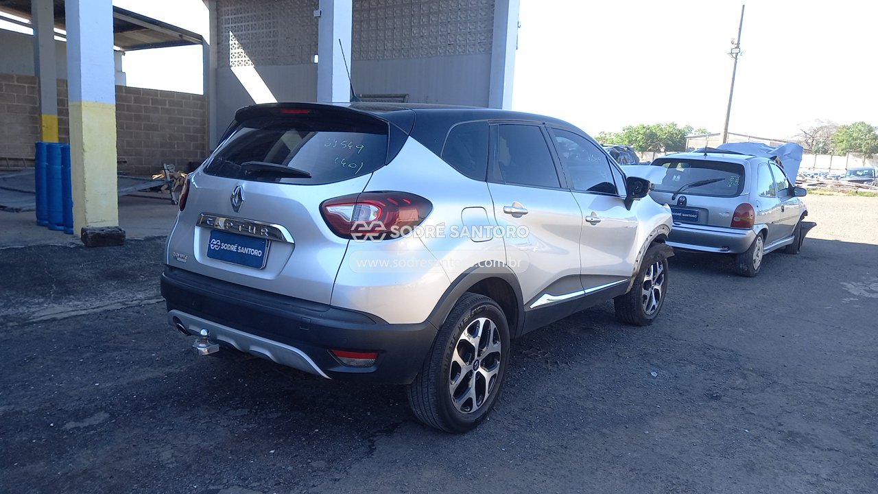 Renault Captur Zen 16a - 2017/2018 — foto 4 de 12