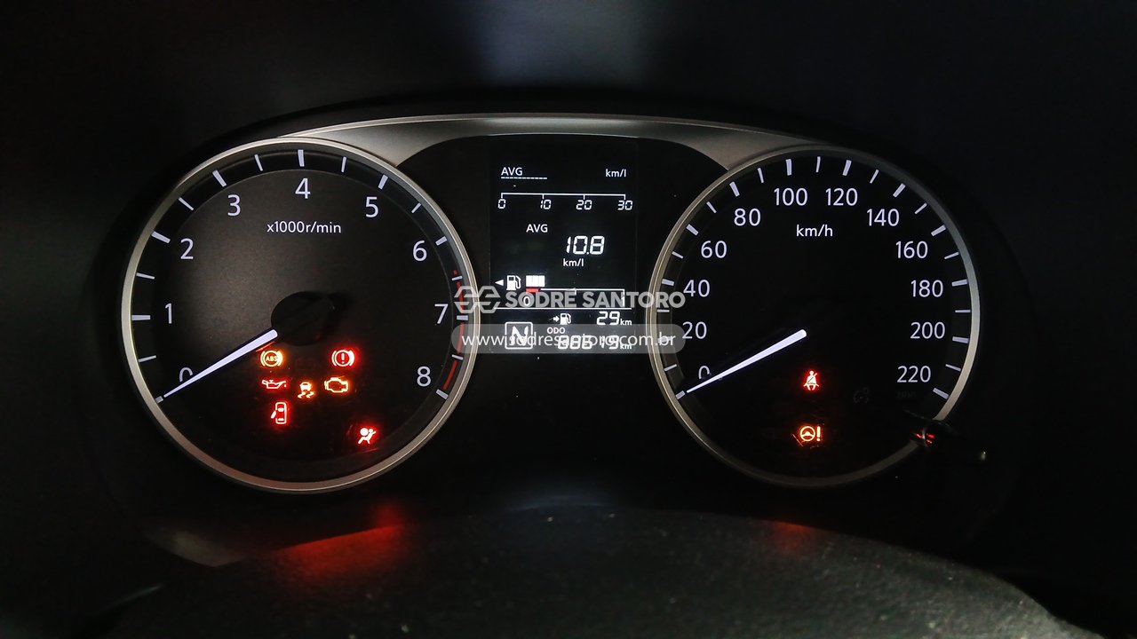 Nissan Kicks SV Cvt - 2020/2020 — foto 7 de 12