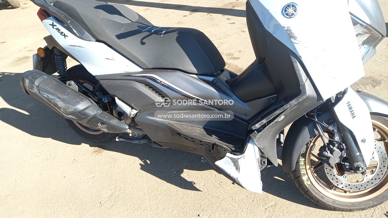 Yamaha Xmax 300 - 2026/2026 — foto 8 de 11