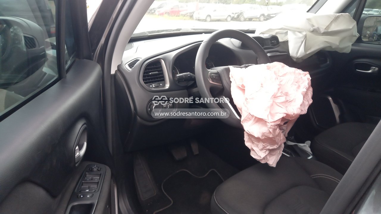 Jeep Renegade 1.3 Turbo - 2024/2024 — foto 6 de 12