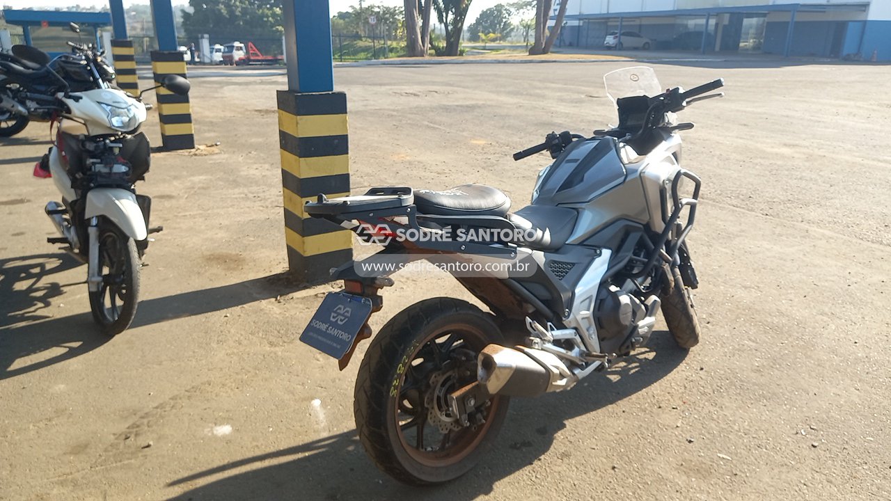 Honda NC 750x Dct - 2024/2025 — foto 4 de 12