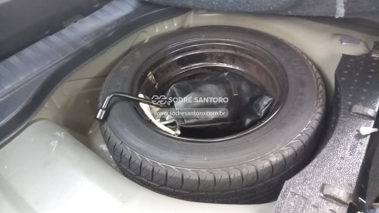 Peugeot 2008 Allure Eat6 - 2019/2019 — foto 9 de 12