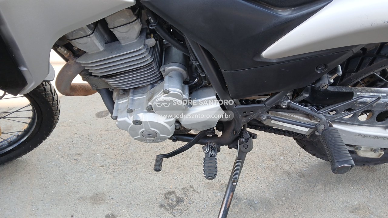 Honda Xre 300 - 2014/2014 — foto 5 de 12
