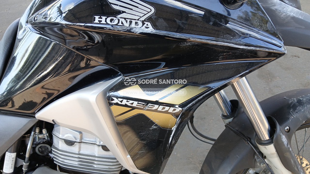 Honda Xre 300 - 2014/2014 — foto 10 de 12