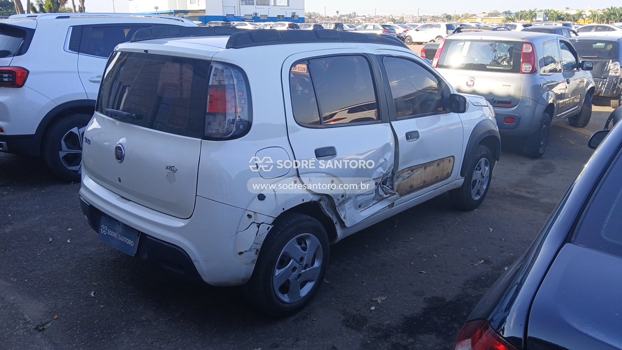 Fiat Uno Way 1.0 E - 2017/2018 — foto 4 de 12