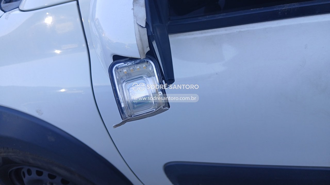 Fiat Uno Way 1.0 E - 2017/2018 — foto 11 de 12