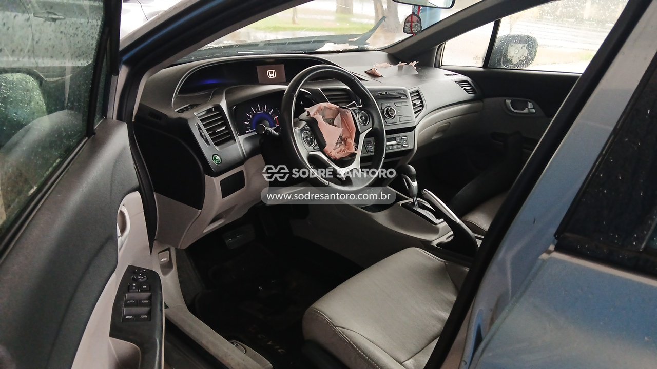 Honda Civic Lxr - 2014/2015 — foto 6 de 12