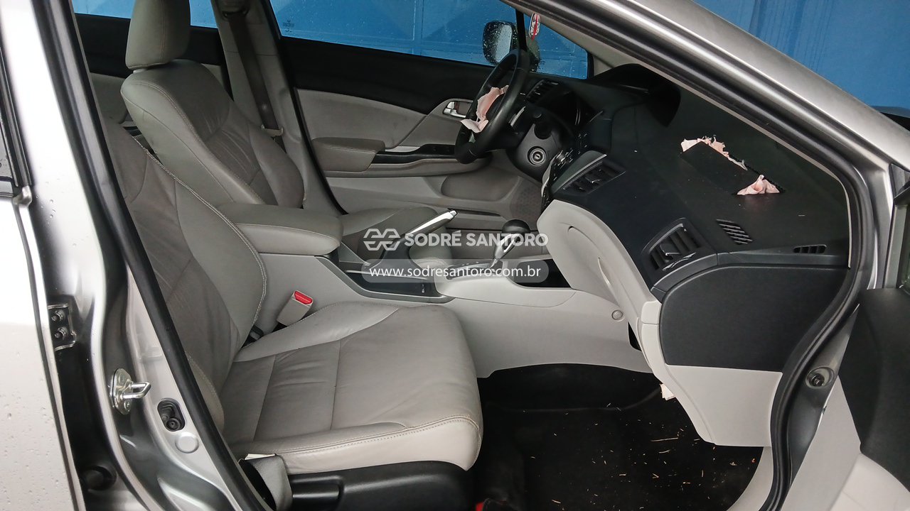 Honda Civic Lxr - 2014/2015 — foto 8 de 12