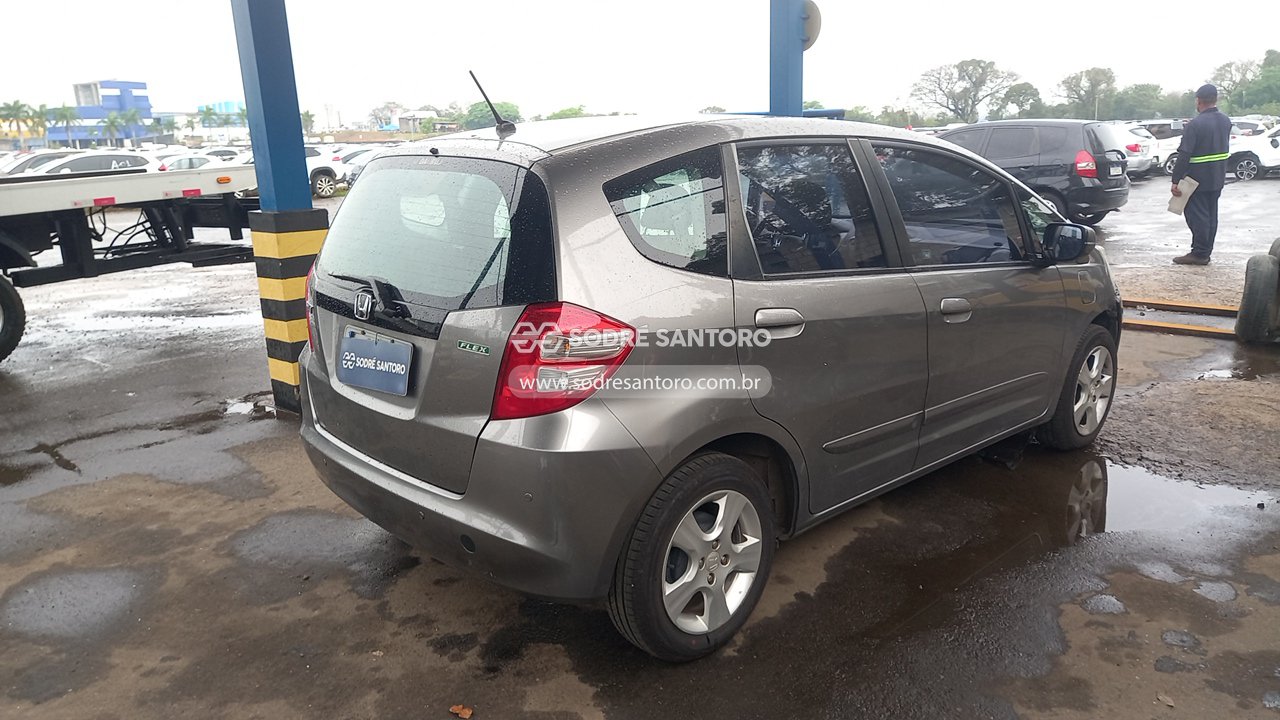 Honda Fit LX Flex - 2010/2011 — foto 4 de 12