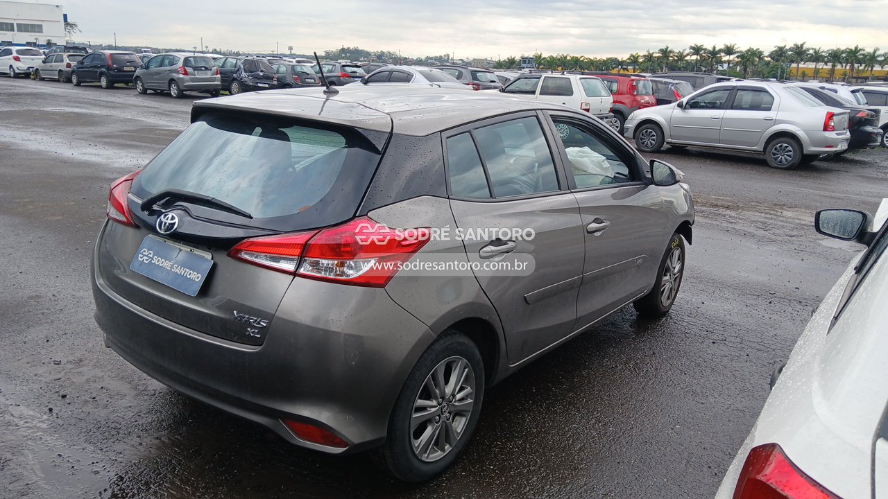 Toyota Yaris HB Xlplusat - 2019/2020 — foto 4 de 9