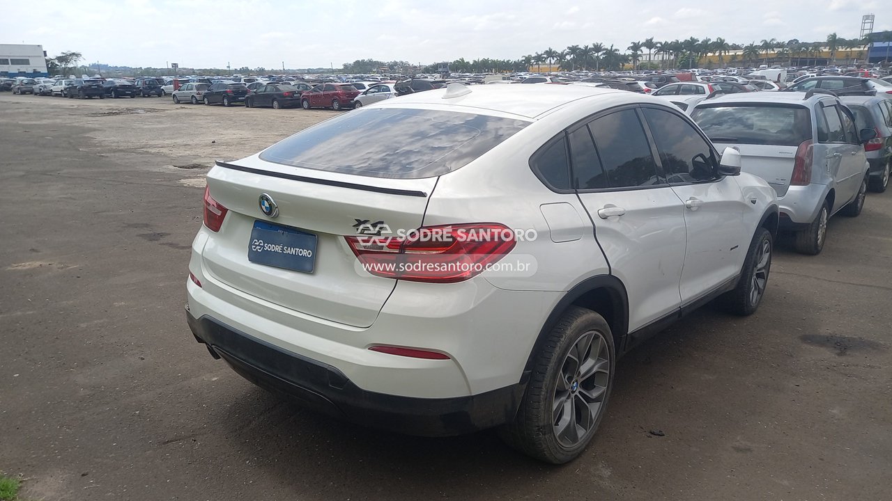 Bmw X4 Xdrive 28i - 2015/2016 — foto 4 de 12