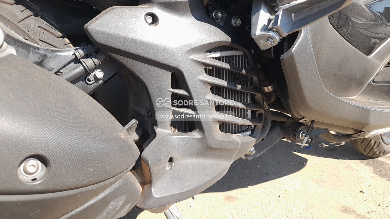 Yamaha Nmax 160 - 2021/2021 — foto 5 de 12