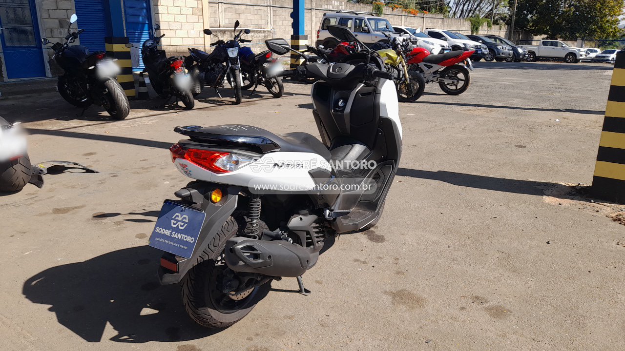Yamaha Nmax 160 - 2021/2021 — foto 4 de 12