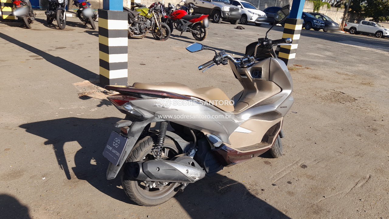 Honda Pcx 150 Dlx Abs - 2022/2022 — foto 4 de 12