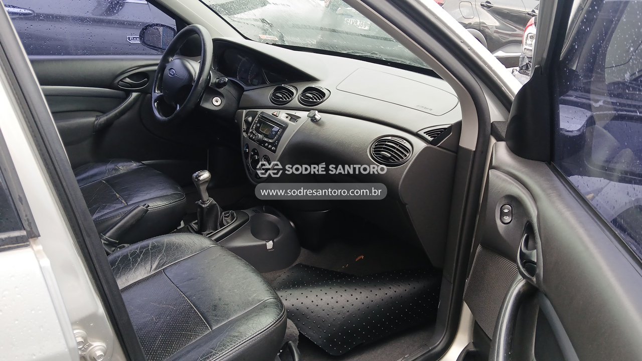 Ford Focus 2.0l FC - 2007/2008 — foto 7 de 10