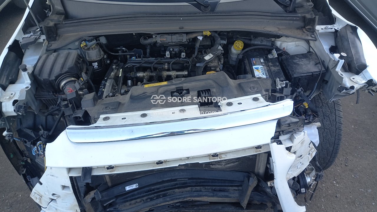 Fiat Toro Volc At9 4x4 - 2021/2022 — foto 5 de 12