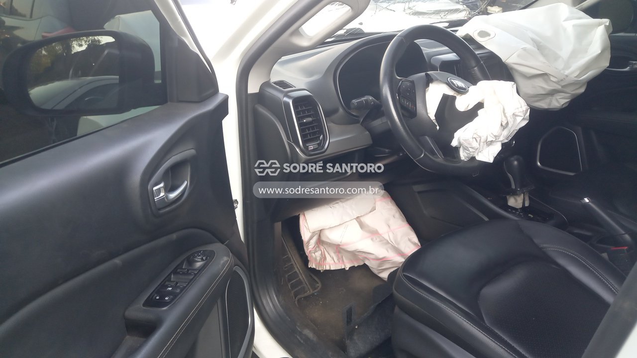 Fiat Toro Volc At9 4x4 - 2021/2022 — foto 6 de 12