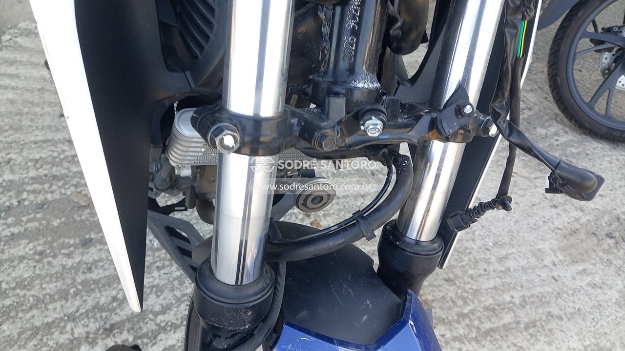Honda CB 300f Twister Abs - 2026/2026 — foto 10 de 12