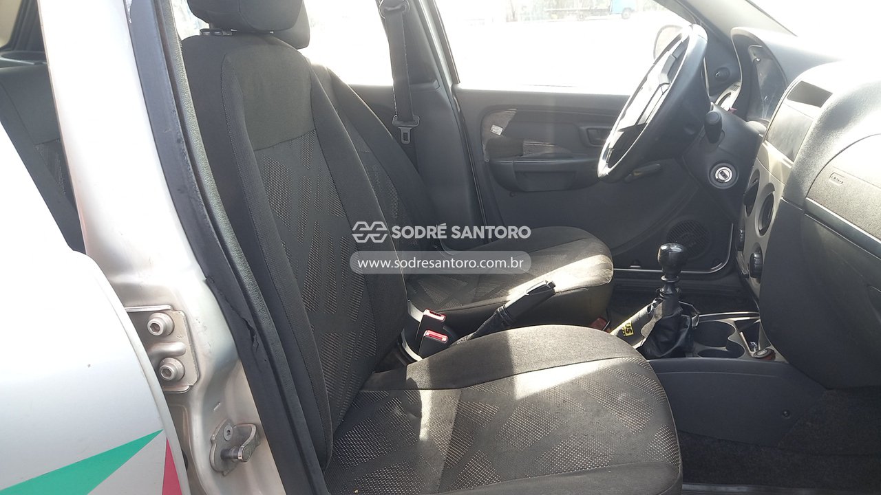 Fiat Palio Fire - 2014/2014 — foto 9 de 12