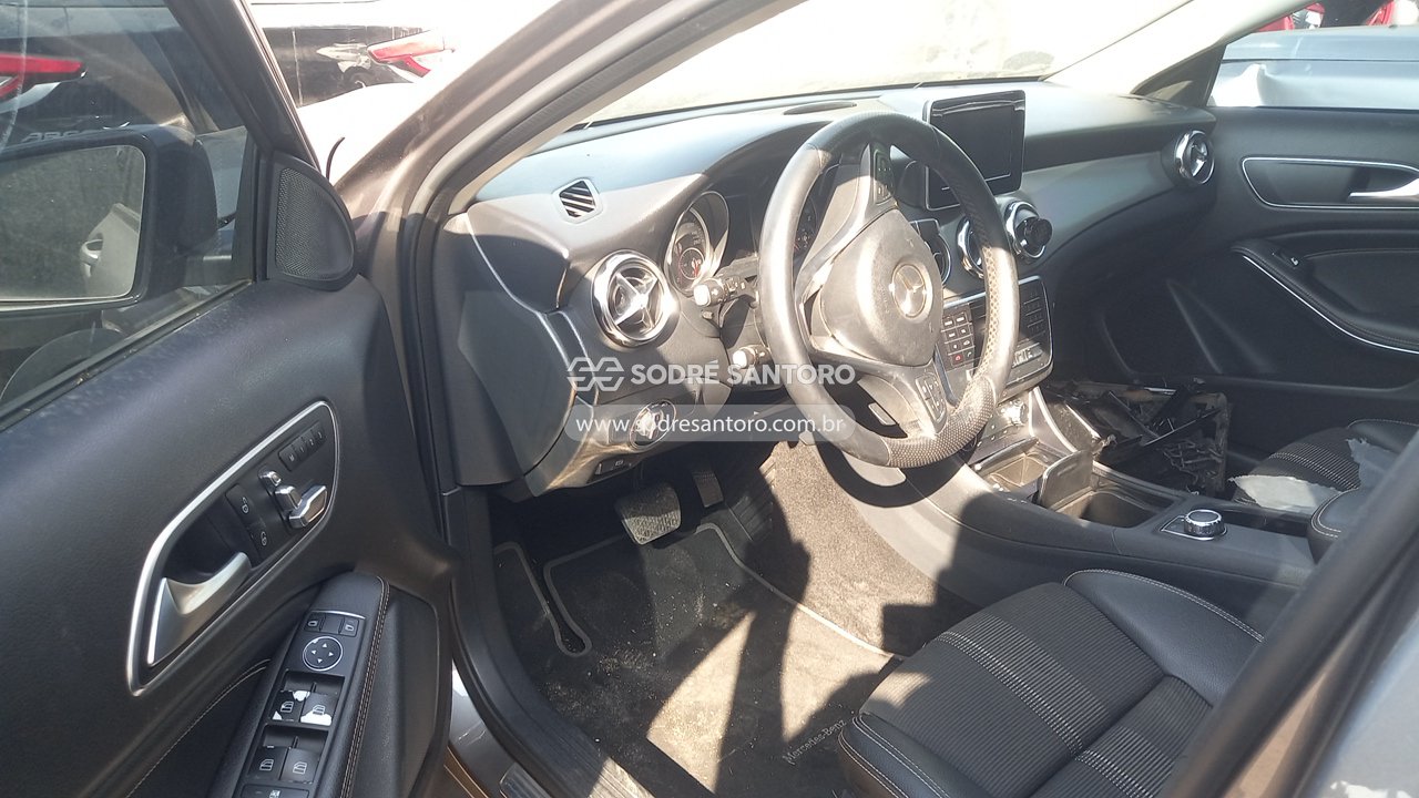 Mercedes-benz Gla 200 FF - 2018/2019 — foto 6 de 12