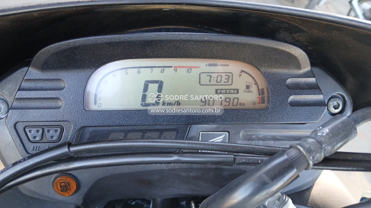 Honda Xre 300 - 2014/2015 — foto 7 de 12