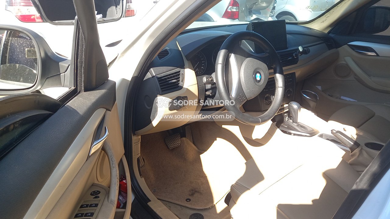 Bmw X1 Sdrive 1.8i Vl31 - 2011/2012 — foto 6 de 12