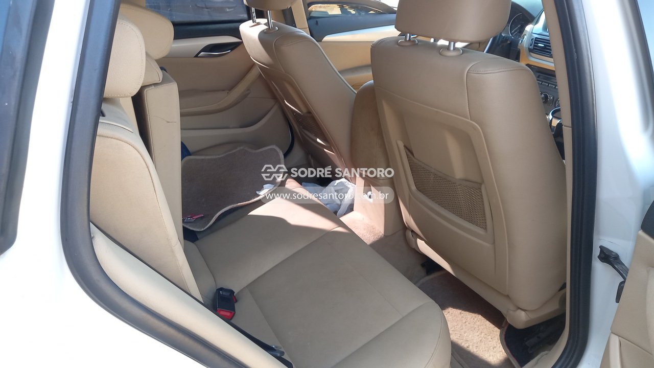 Bmw X1 Sdrive 1.8i Vl31 - 2011/2012 — foto 10 de 12