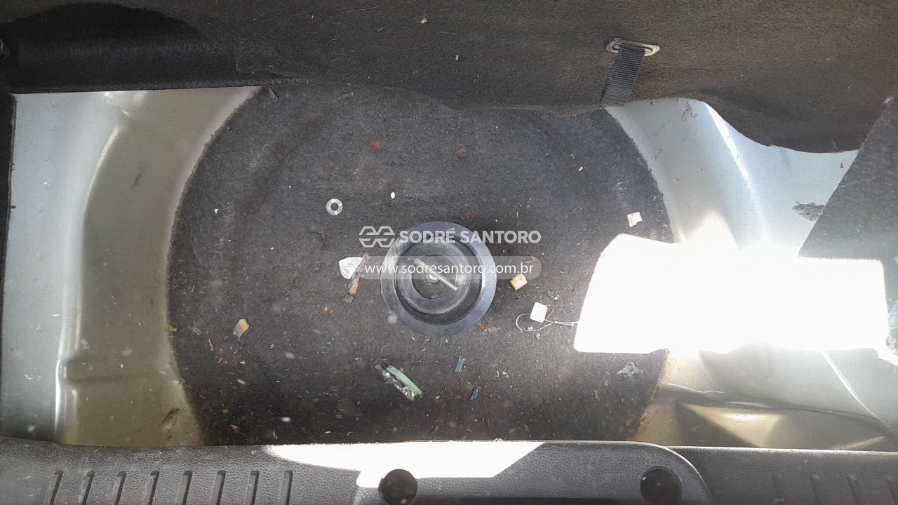 Ford Fiesta HA 1.6l TI A - 2014/2015 — foto 9 de 12