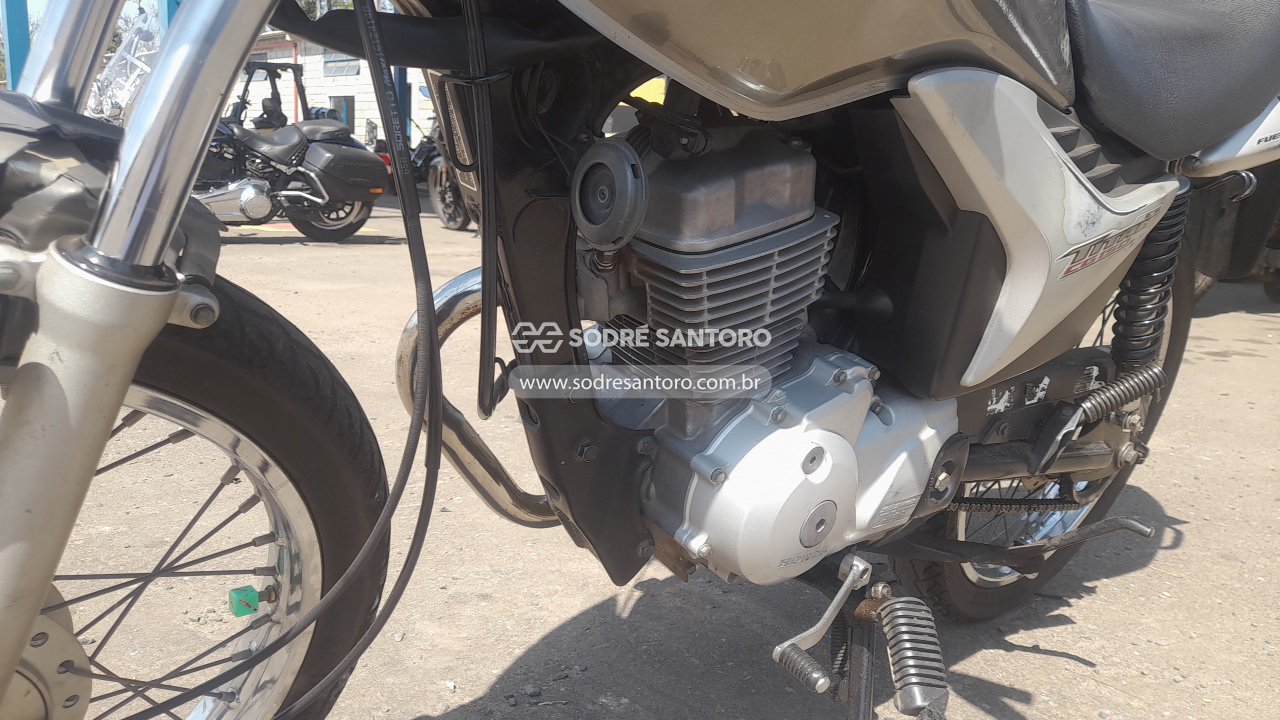 Honda CG 150 Titan ES - 2009/2009 — foto 5 de 12