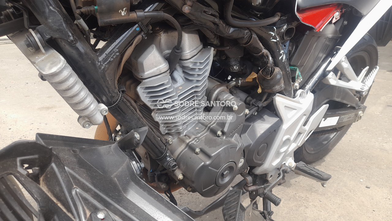 Honda CB 300f Twister Abs - 2025/2026 — foto 5 de 12