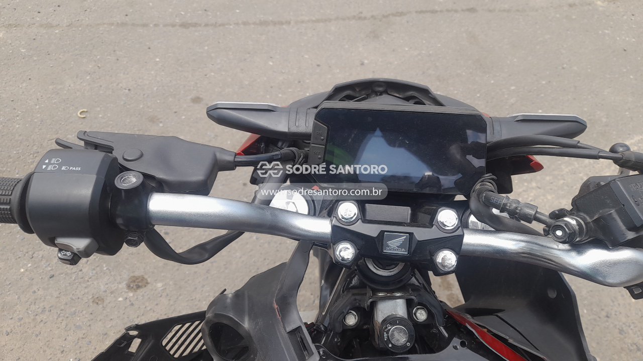 Honda CB 300f Twister Abs - 2025/2026 — foto 7 de 12