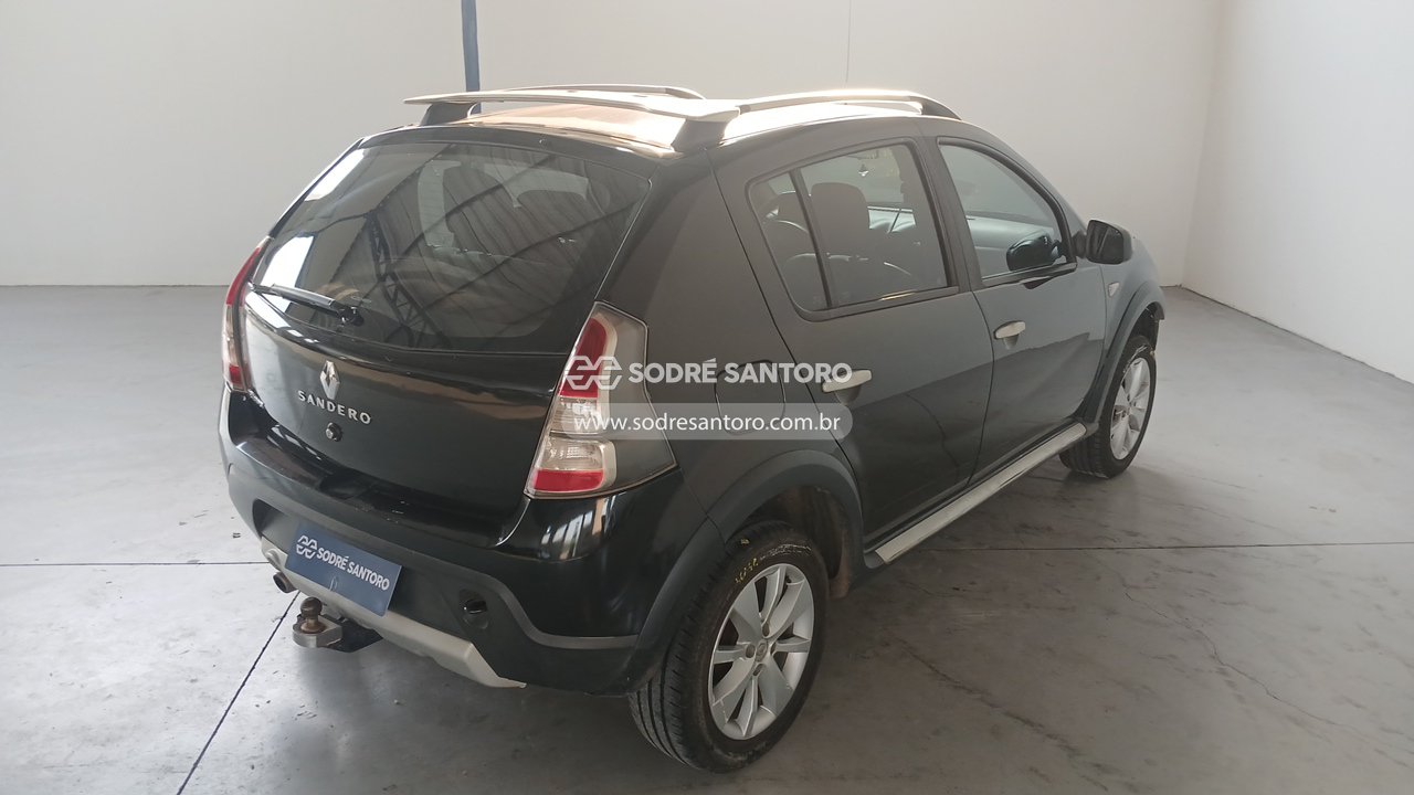 Renault Sandero Stepway - 2011/2012 — foto 4 de 10
