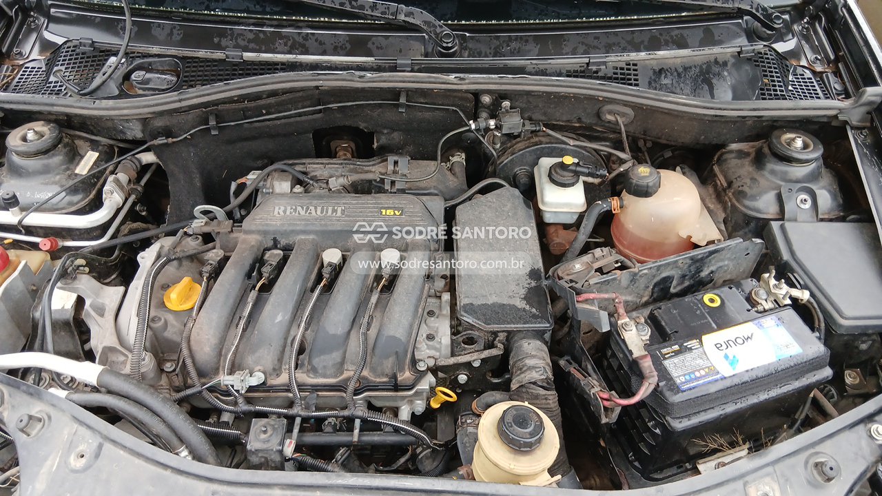 Renault Sandero Stepway - 2011/2012 — foto 5 de 10