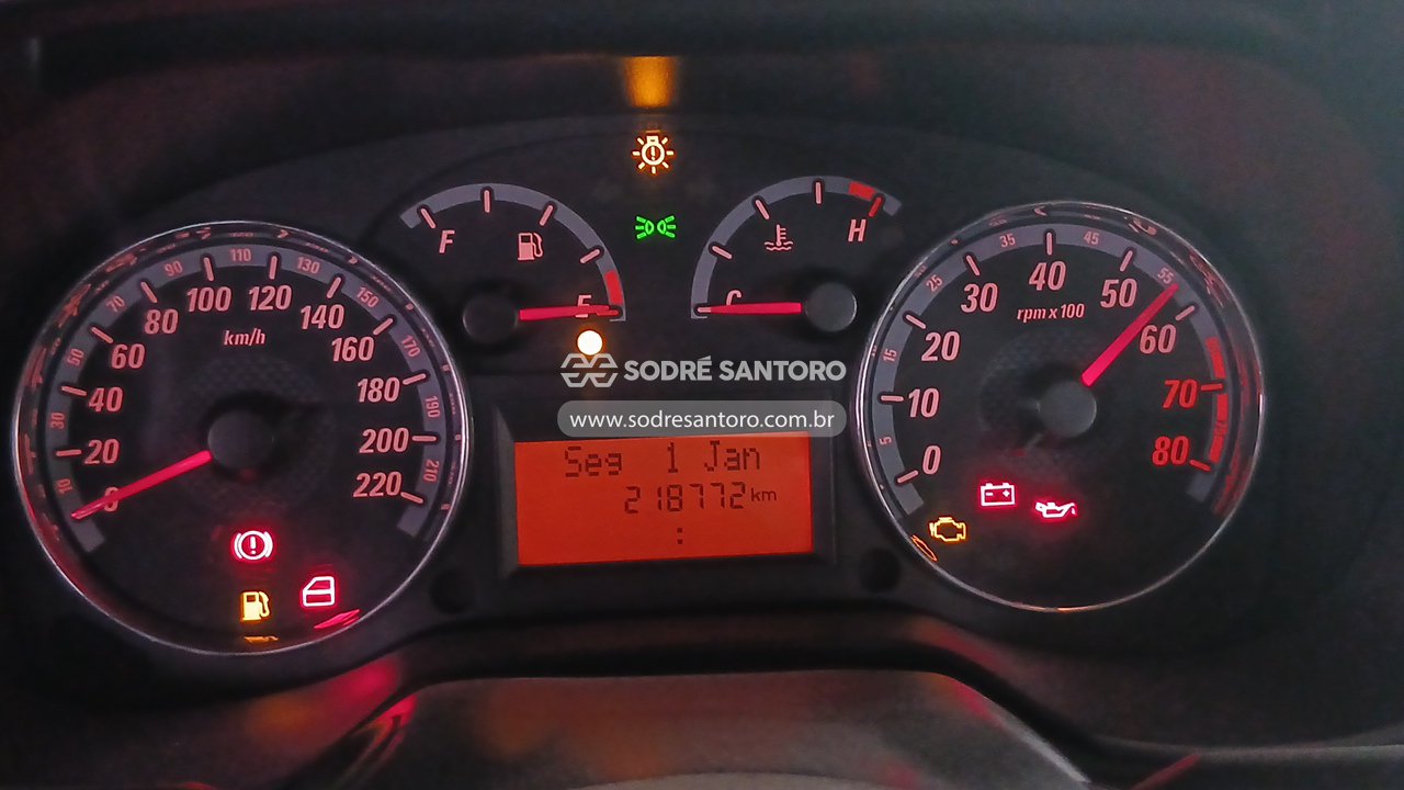 Fiat Punto Elx 1.4 - 2009/2010 — foto 7 de 12