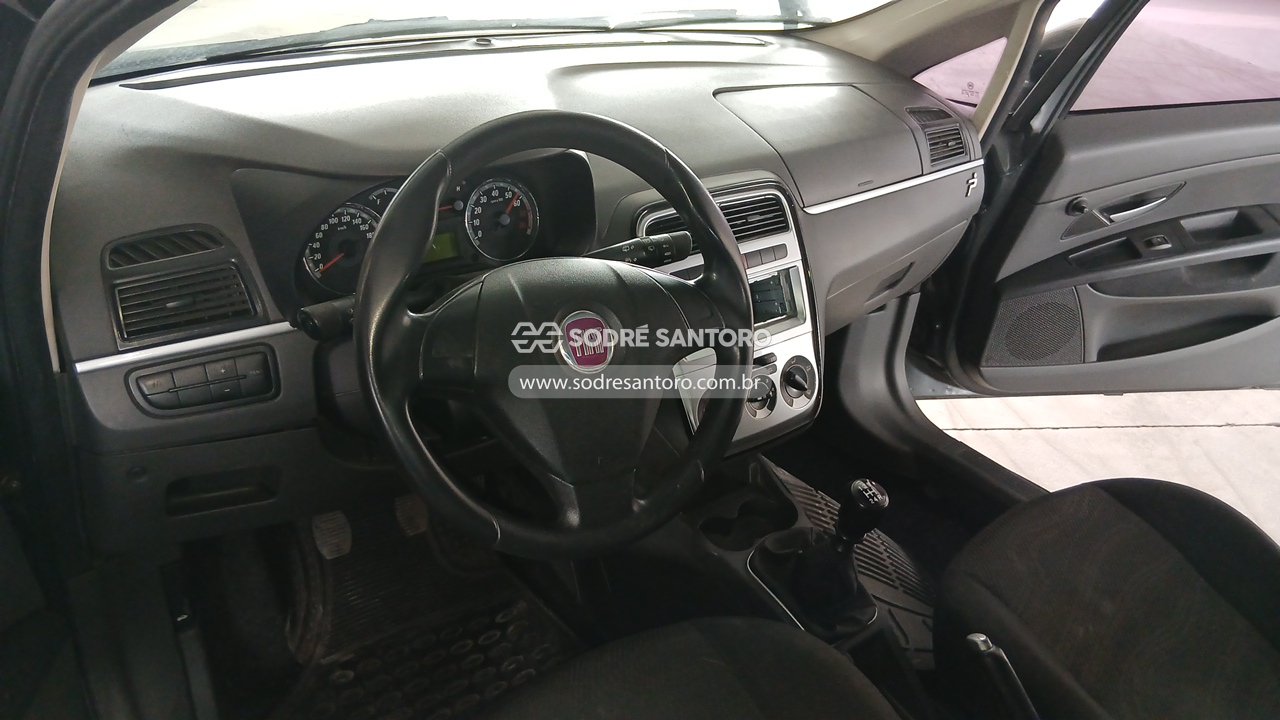Fiat Punto Elx 1.4 - 2009/2010 — foto 6 de 12