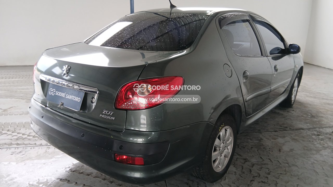 Peugeot 207 Passion XR S - 2009/2010 — foto 4 de 12
