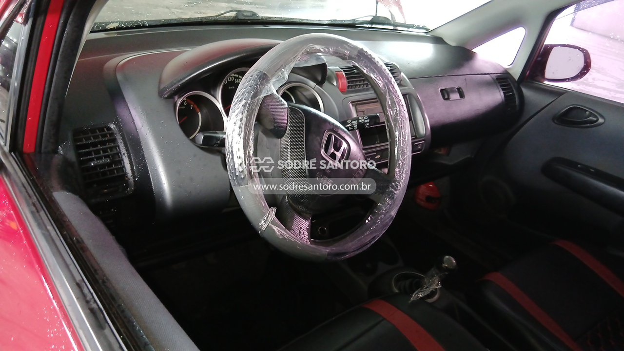 Honda Fit LX - 2004/2004 — foto 6 de 11