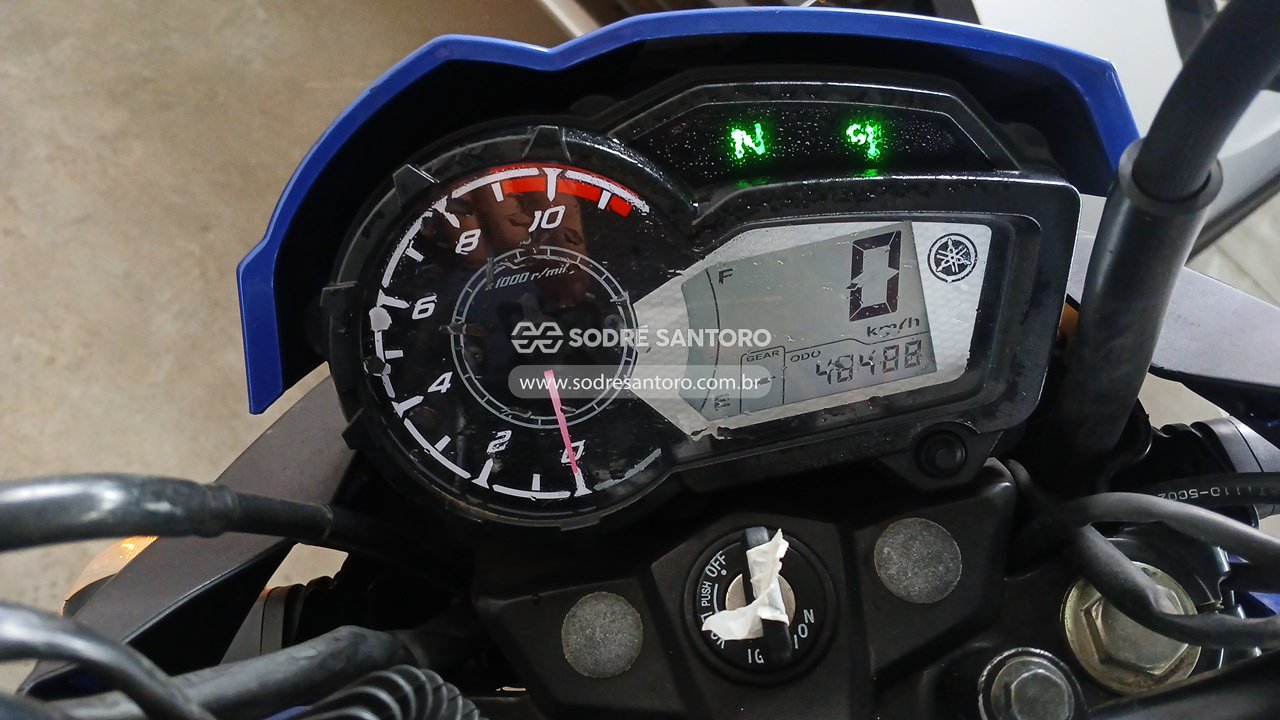 Yamaha YS 150 Fazer Sed - 2015/2016 — foto 7 de 12