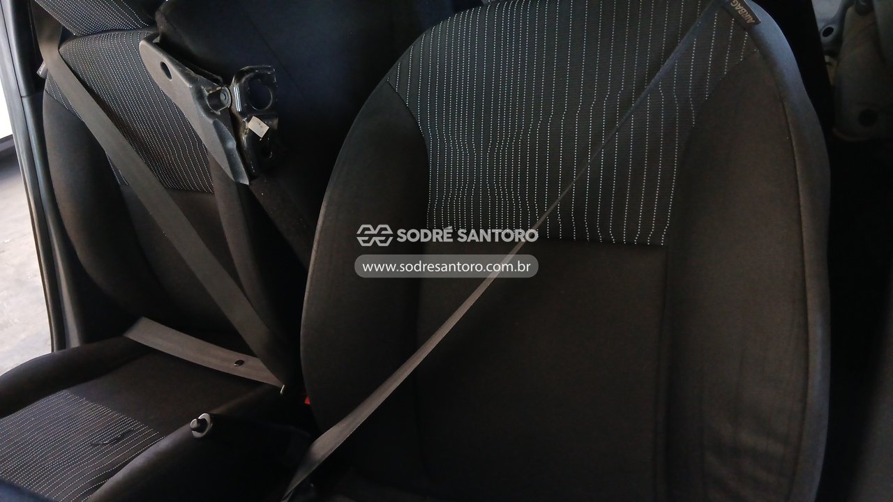 Renault Sandero Life 10 MT - 2019/2020 — foto 9 de 12