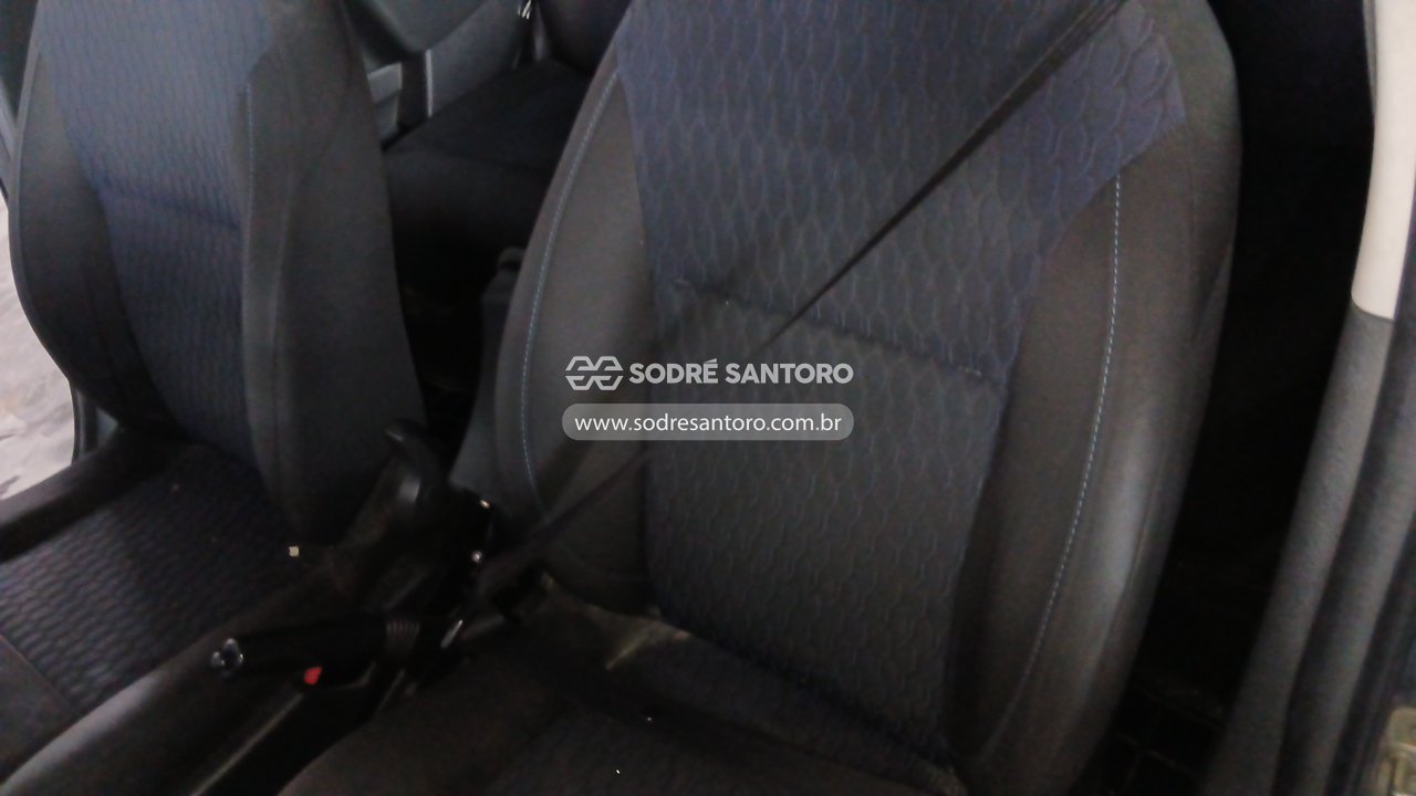 Renault Sandero Expr 10 - 2015/2016 — foto 9 de 12