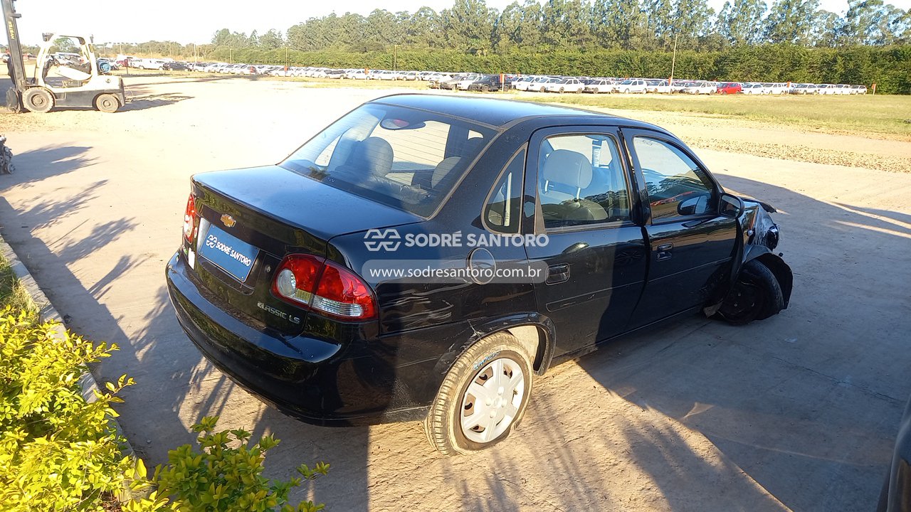 Chevrolet Classic LS - 2012/2013 — foto 4 de 12
